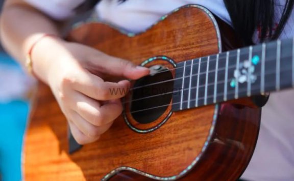 凯叔《爱上尤克里里》共20集 视频课程